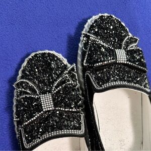 Women’s rhinestone glitter sneakers